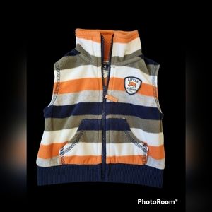 Carter's vest 6M